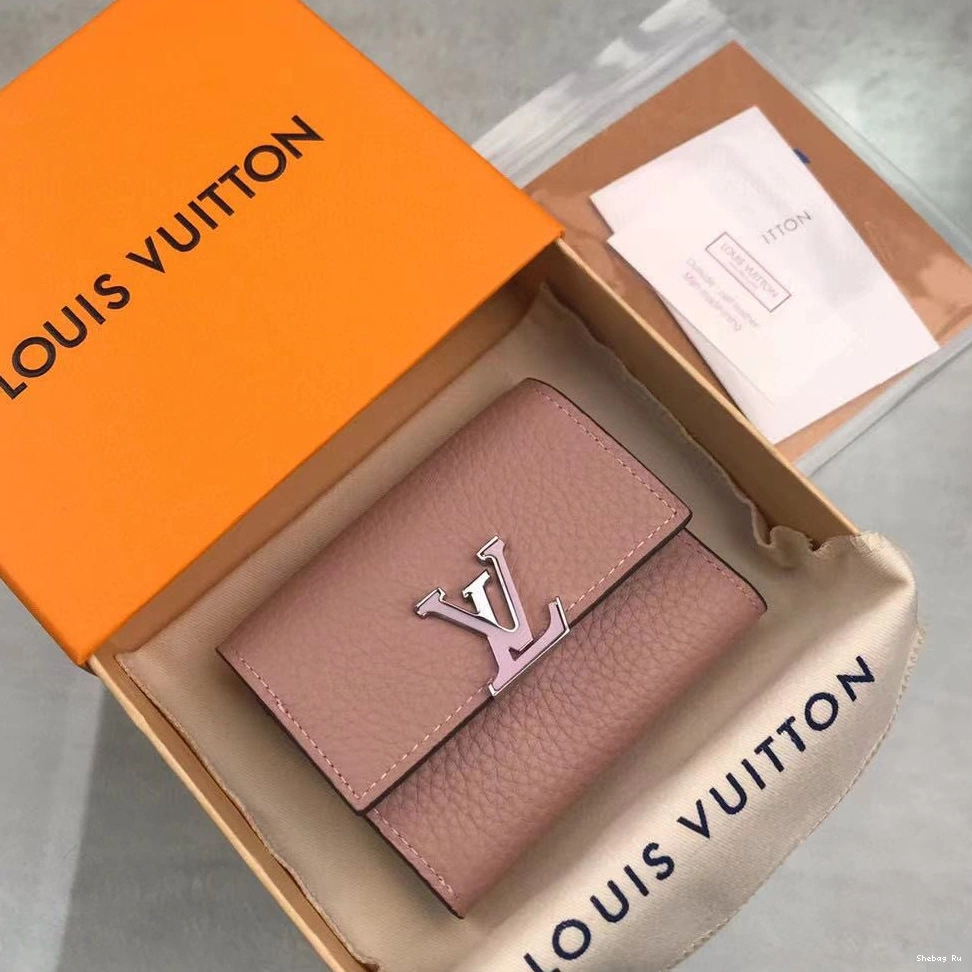 CAPUCINES VUITTON XS WALLET LOUIS 0710
